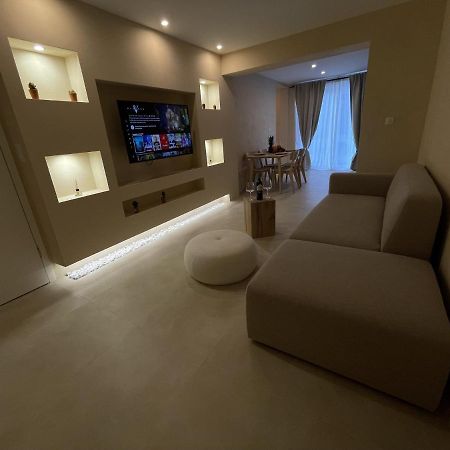 Cozy Apartment Matijas With Private Parking And Terrace スプリト エクステリア 写真