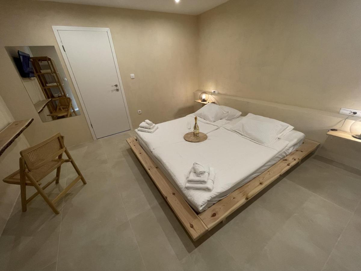 Cozy Apartment Matijas With Private Parking And Terrace スプリト エクステリア 写真